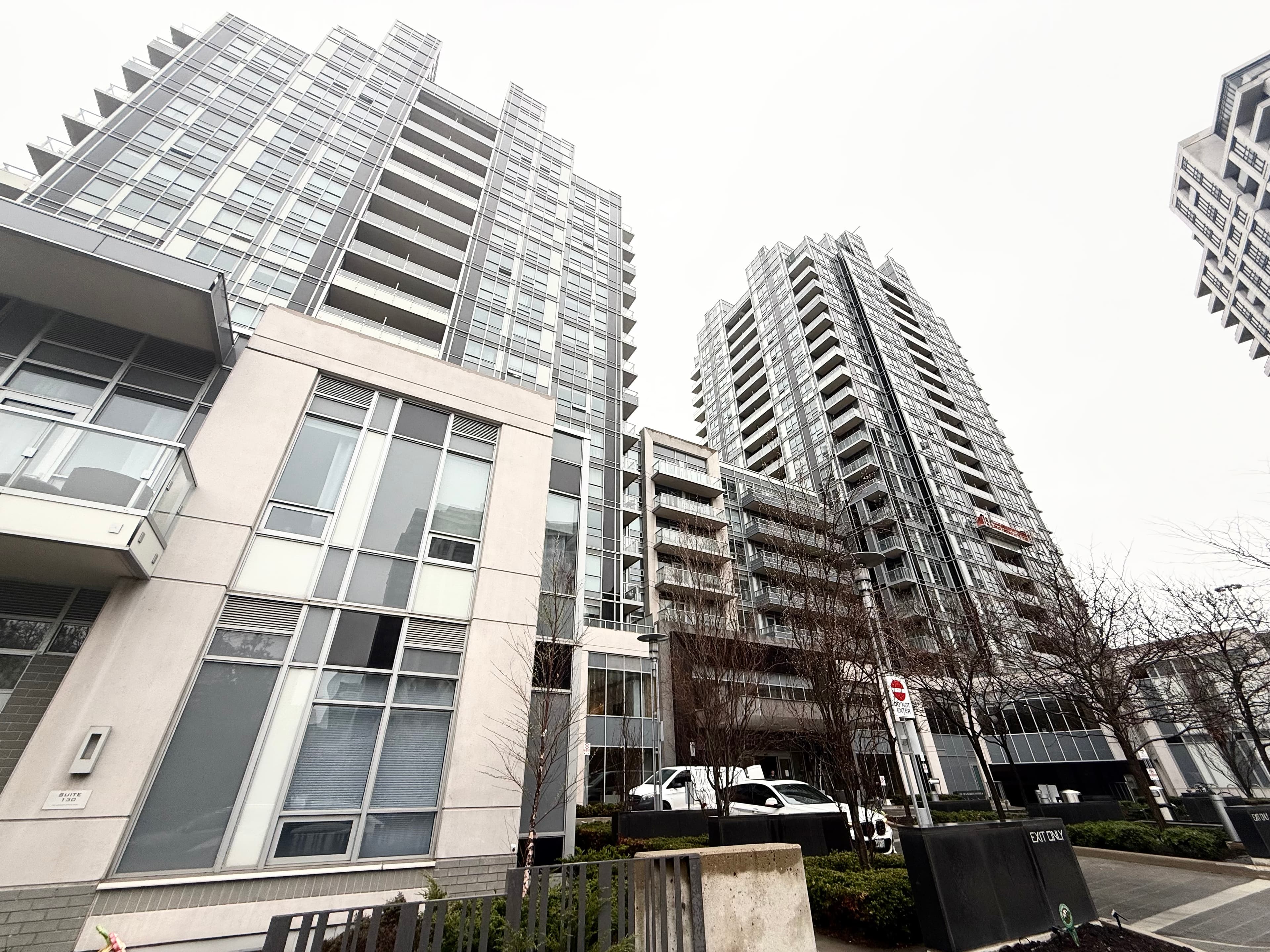 120 Harrison Garden Blvd, North York, ON