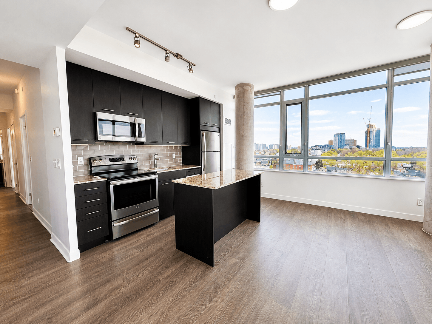 2055 Danforth Carmelina Condos