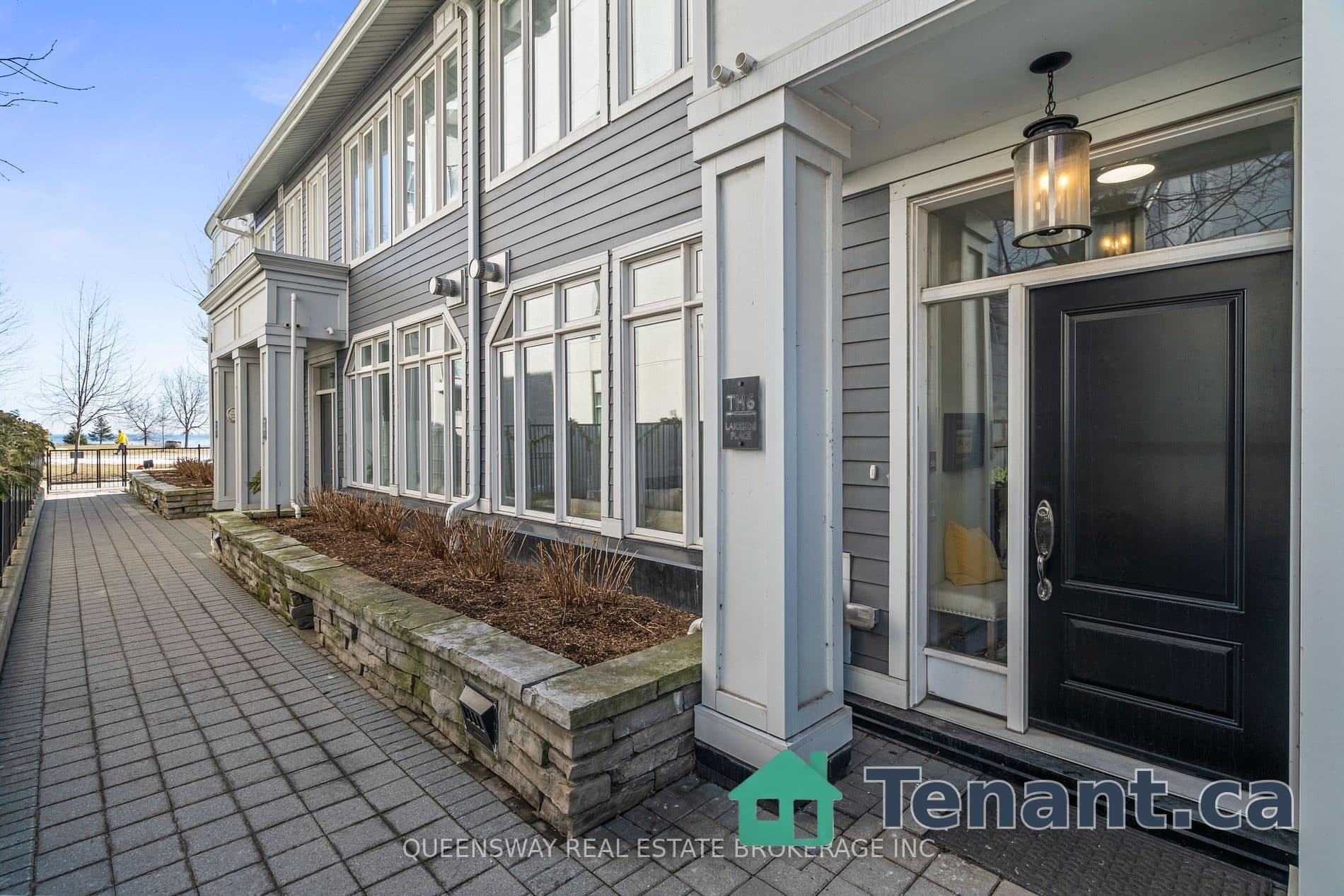 TH6 - 2067 Lake Shore Blvd, Etobicoke, ON