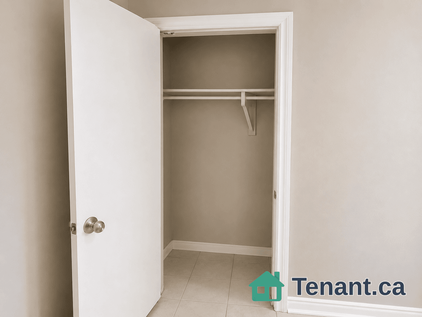 Spacious 3 Bedroom Condo For Rent
