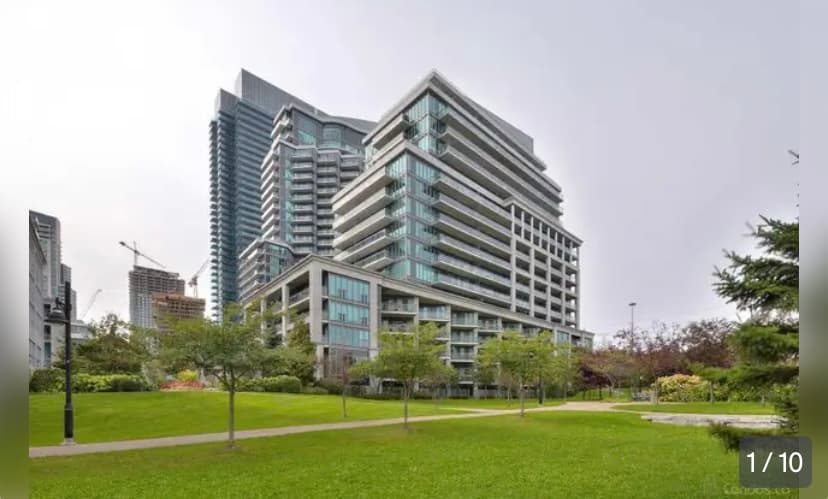 Waterfront Bachelor apartment for rent 