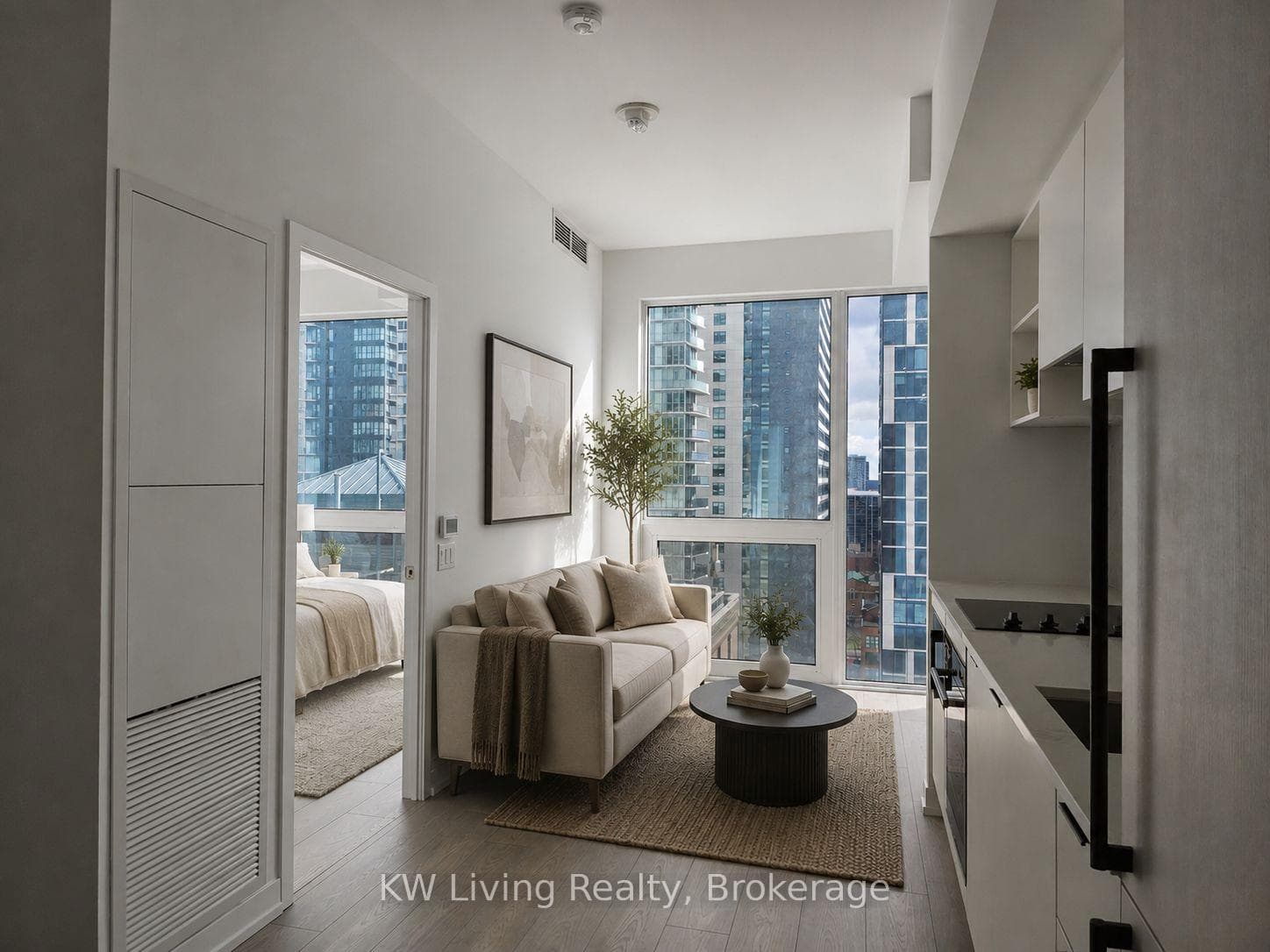 2001-82 Dalhousie Street