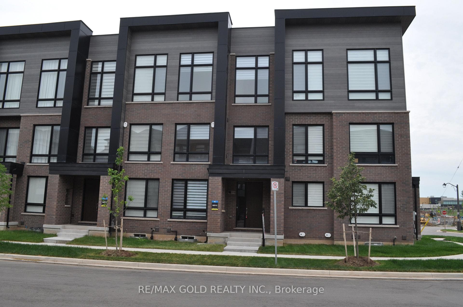 3118 Perkins Way