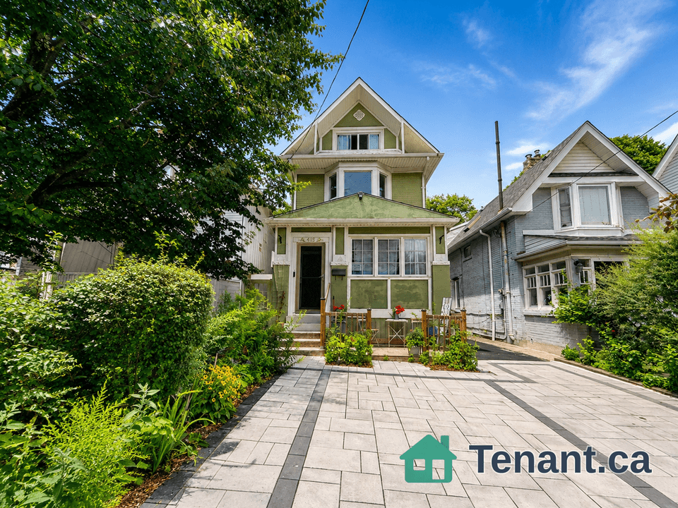 419 Ashdale Avenue - Unit 1, Toronto, ON, M4L 2Z7