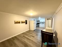 Well Maintained Basement Unit 