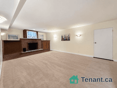 For rent: 80 Ringway Crescent