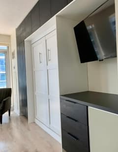 Waterfront Bachelor apartment for rent 