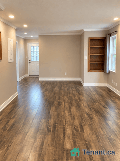 Bright Private 2 Bedroom Unit 