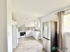 For rent: 923 Greenbriar Avenue