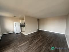 752 Kipps Lane · 907
