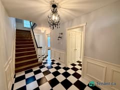 For rent: 4 Canadiana Dr